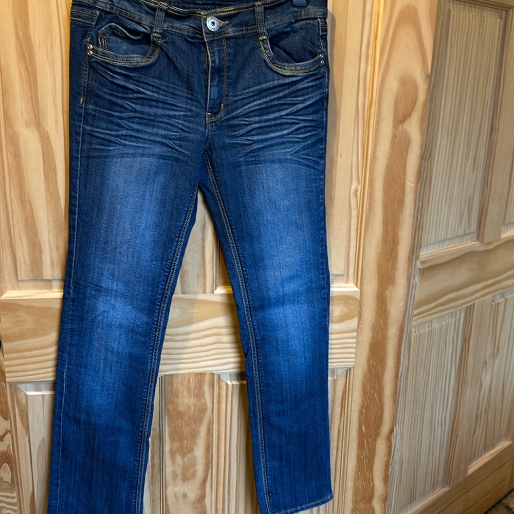 Suko  jeans no tag. Gently worn.  32W31L